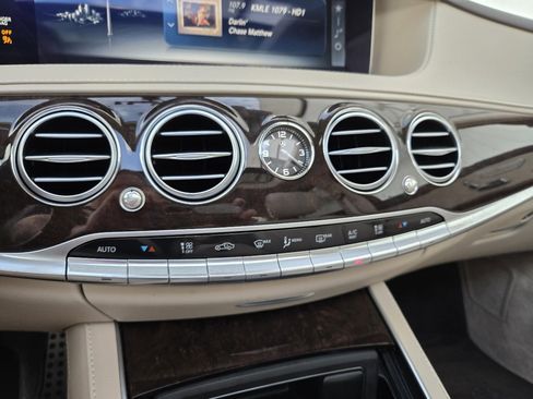 Used 2020 Mercedes-Benz S 450 Sedan image 21