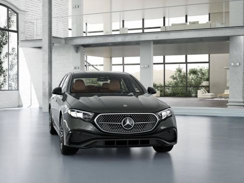 New 2026 Mercedes-Benz E 350 4MATIC Sedan image 8