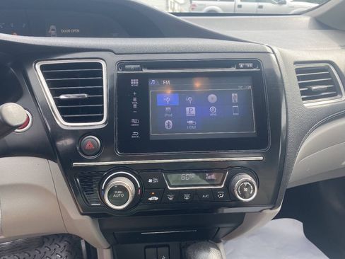 Used 2014 Honda Civic EX image 17
