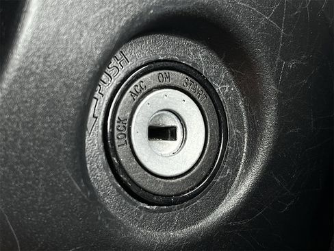 Used 2024 Toyota Corolla LE image 19