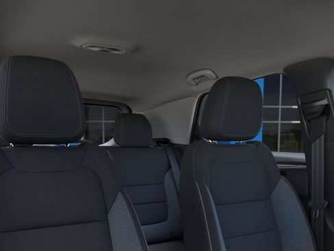 New 2026 Chevrolet TrailBlazer LT w/ LT Cold Weather Package FWD image 24