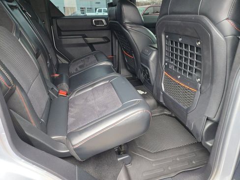 Used 2023 Ford Bronco Raptor image 9