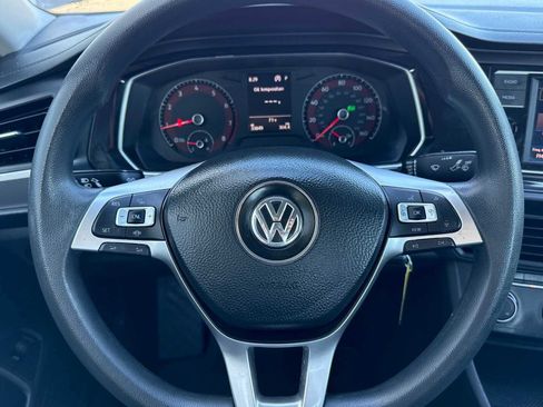 Used 2019 Volkswagen Jetta R-Line FWD image 22