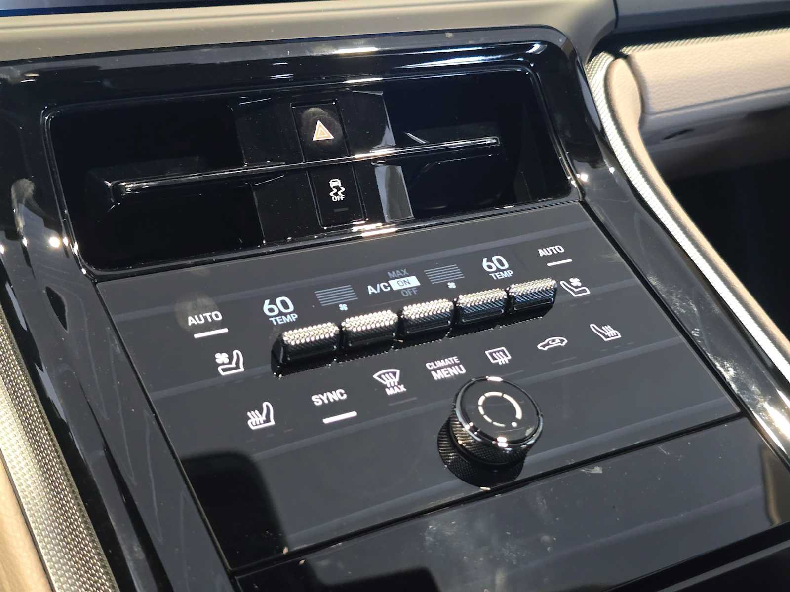New 2026 Porsche Panamera 4 AWD/4WD image 28