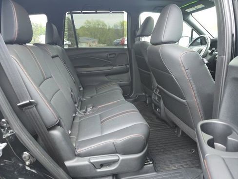 Used 2022 Honda Passport TrailSport image 33