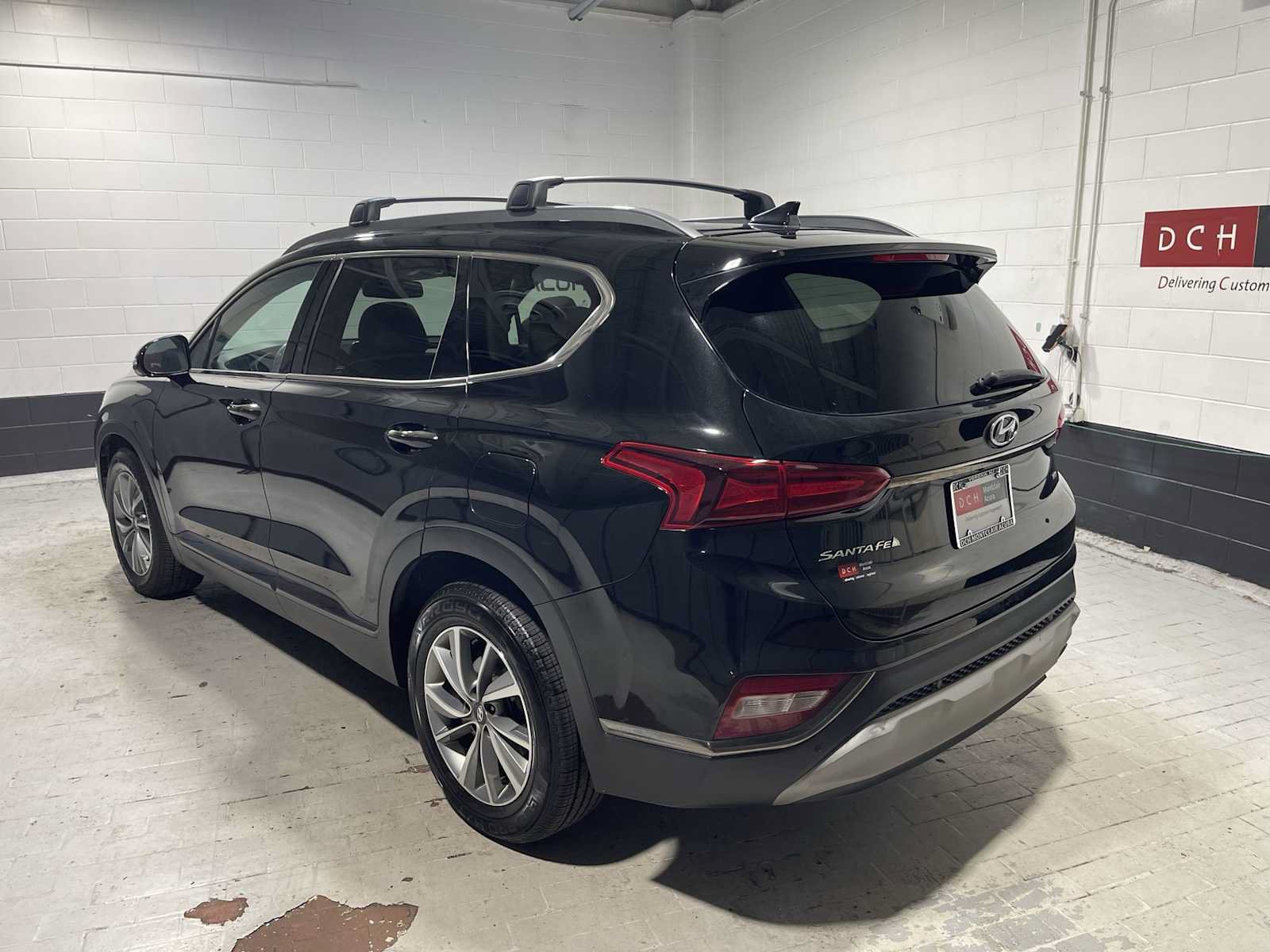 Used 2020 Hyundai Santa Fe Limited AWD/4WD image 4