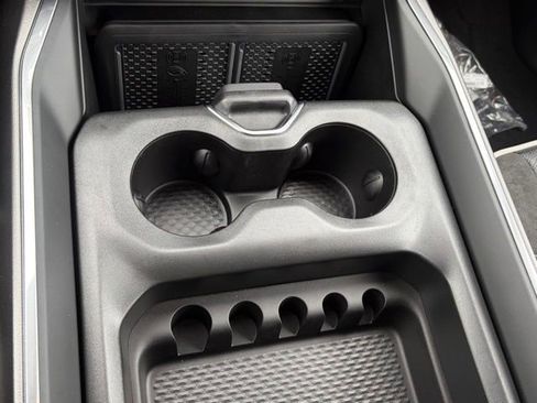 New 2026 RAM 1500 Laramie AWD/4WD image 26