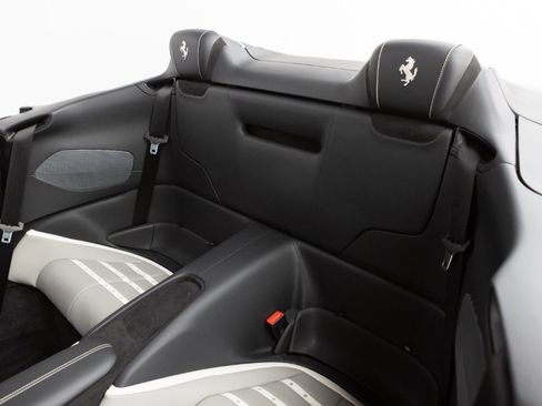 Certified 2024 Ferrari Roma Spider image 58