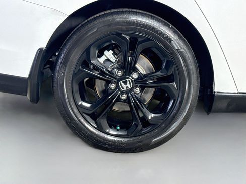 Used 2025 Honda Accord SE image 33