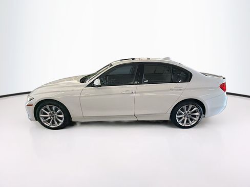Used 2015 BMW 320i xDrive Sedan AWD/4WD image 4