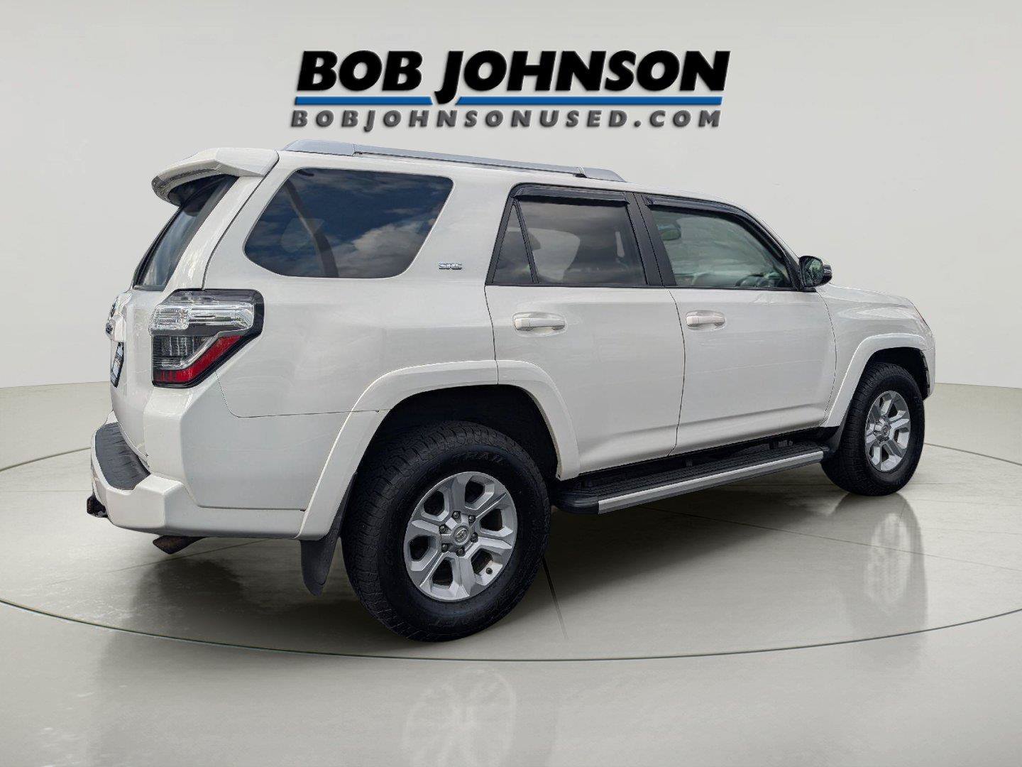 Used 2018 Toyota 4Runner SR5 Premium AWD/4WD image 2