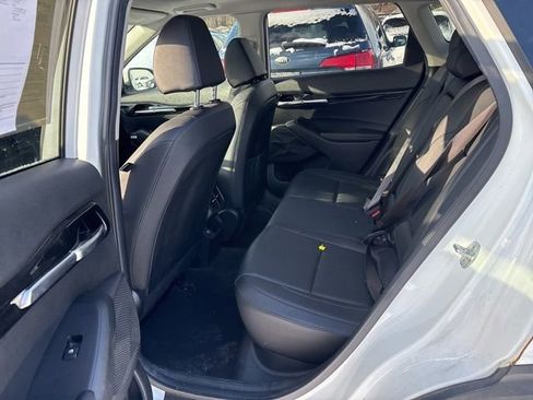 Certified 2021 Kia Seltos SX w/ SX Sunroof Package image 26