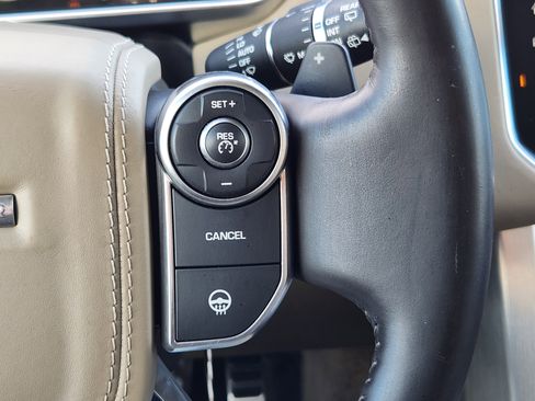 Used 2016 Land Rover Range Rover Supercharged image 34