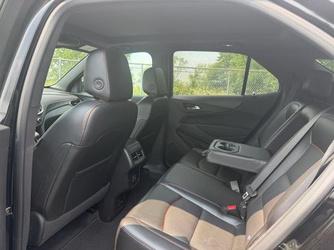 Used 2024 Chevrolet Equinox RS w/ RS Leather Package AWD/4WD image 10