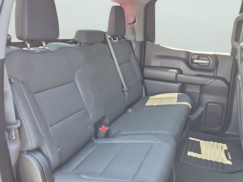 Used 2022 Chevrolet Silverado 1500 Custom AWD/4WD image 15