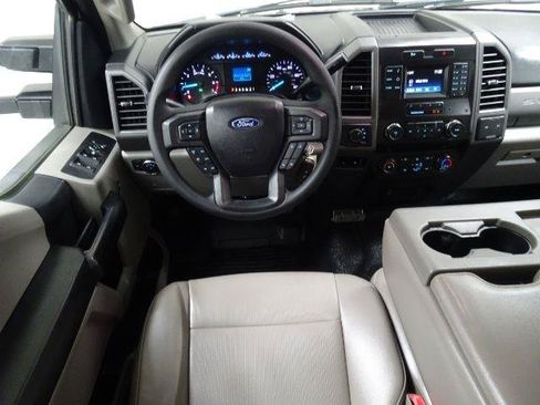 Used 2019 Ford F250 XL w/ Power Equipment Group AWD/4WD image 36