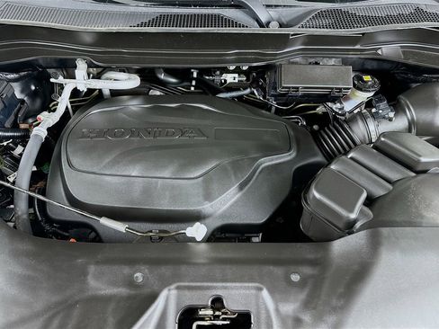 Used 2023 Honda Ridgeline Sport image 34