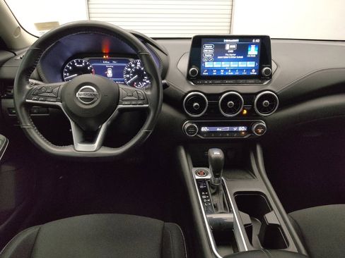 Used 2021 Nissan Sentra SV FWD image 22