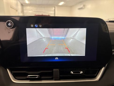 New 2026 Chevrolet Equinox LT FWD image 16