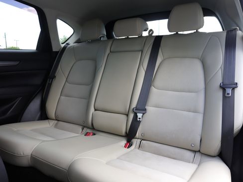 Used 2018 MAZDA CX-5 Touring image 9