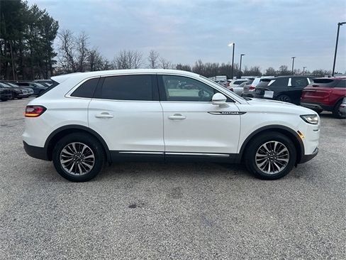 Used 2021 Lincoln Nautilus AWD w/ Equipment Group 101A image 6