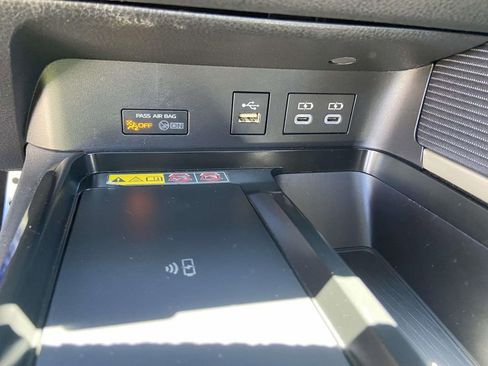Used 2025 Toyota Camry SE w/ Multimedia Upgrade Package FWD image 27