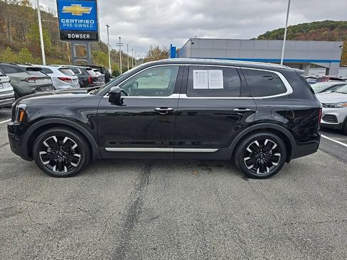 Used 2024 Kia Telluride SX Prestige w/ Towing Package image 2