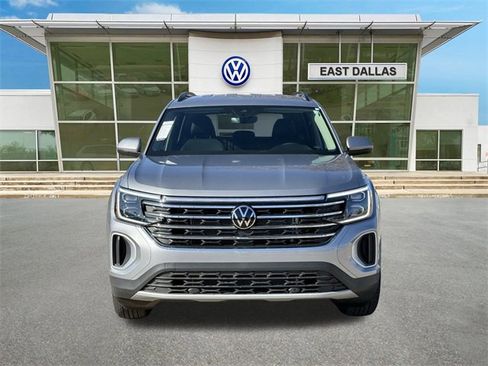 New 2026 Volkswagen Atlas SE image 5