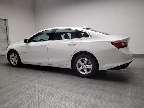 Used 2024 Chevrolet Malibu LT FWD image 3
