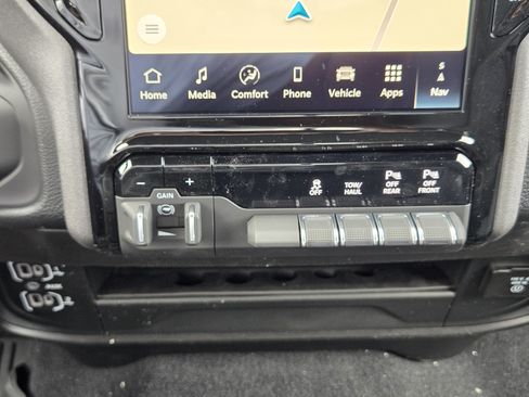 New 2026 RAM 2500 Tradesman AWD/4WD image 15
