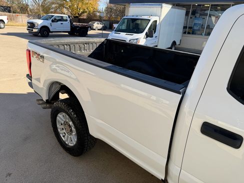 Used 2019 Ford F250 XLT w/ XLT Value Package image 16