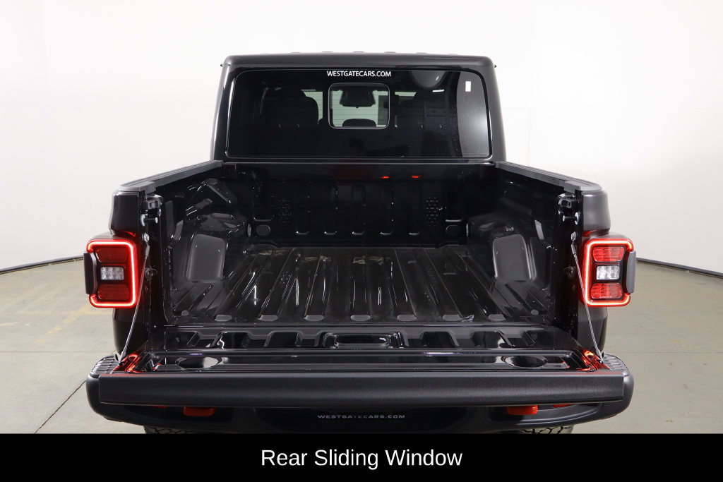 New 2026 Jeep Gladiator Rubicon w/ Steel Power Dome Hood Package AWD/4WD image 18