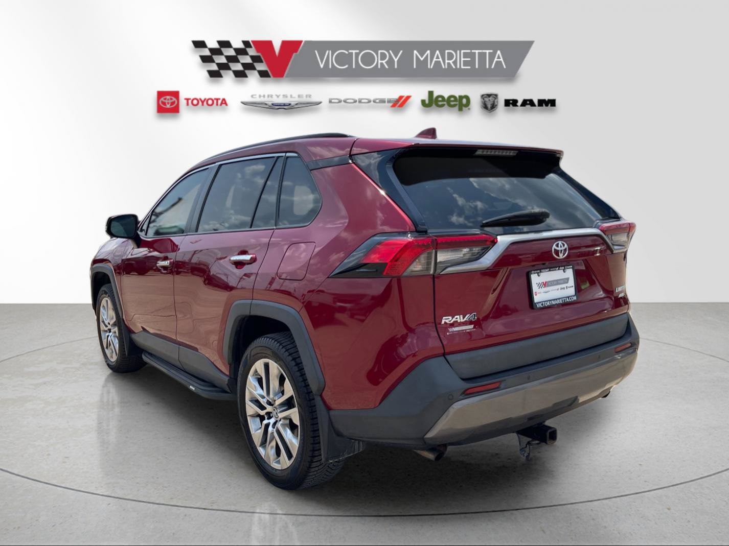 Used 2019 Toyota RAV4 Limited AWD/4WD image 3