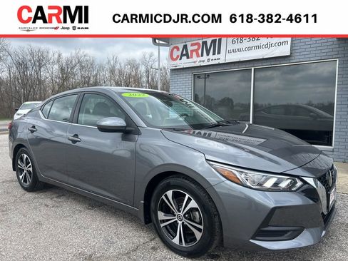 Used 2022 Nissan Sentra SV image 1