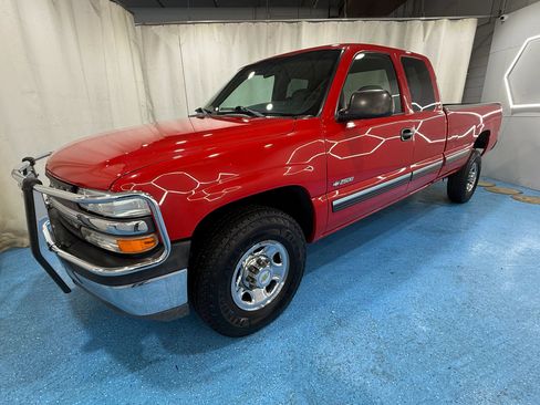 Used 1999 Chevrolet Silverado 2500 2WD Extended Cab w/ Exterior Appearance Pkg image 57