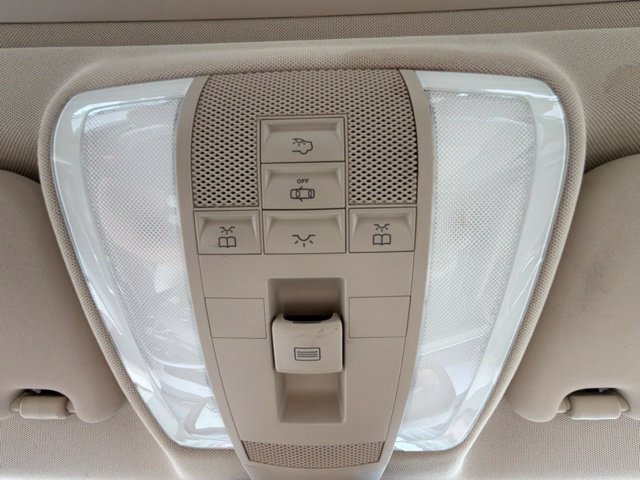 Used 2011 Mercedes-Benz C 300 Sedan image 38