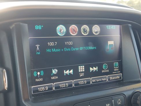 Used 2016 Chevrolet Colorado Z71 image 24