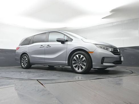 Used 2024 Honda Odyssey EX-L image 38
