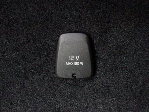 Used 2023 Volvo XC90 T8 Ultimate w/ Protection Package Premier image 33