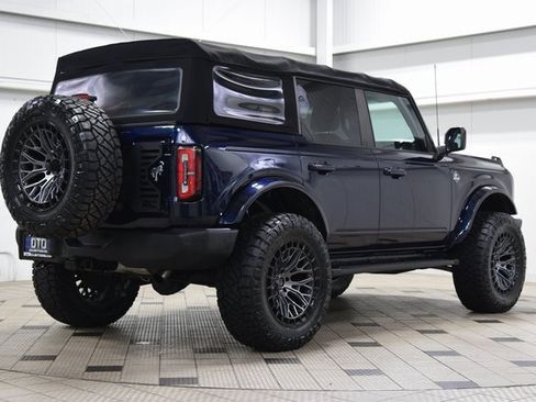 Used 2021 Ford Bronco Outer Banks image 7