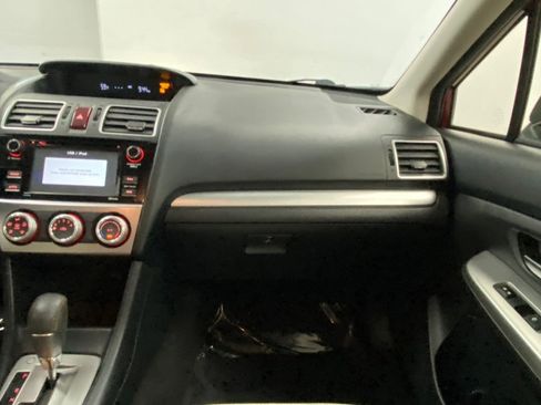 Used 2017 Subaru Crosstrek 2.0i Premium AWD/4WD image 24