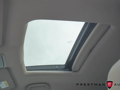Used 2022 Honda Pilot Special Edition image 8