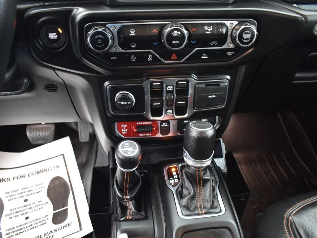 Used 2022 Jeep Gladiator Mojave w/ Trailer Tow Package AWD/4WD image 21