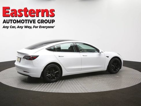 Used 2019 Tesla Model 3 Standard Range RWD image 35