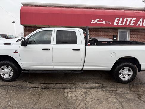 Used 2023 RAM 3500 Tradesman w/ Snow Chief Group image 2