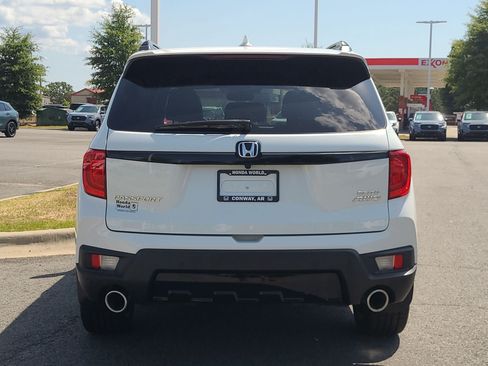 Used 2023 Honda Passport Elite image 4