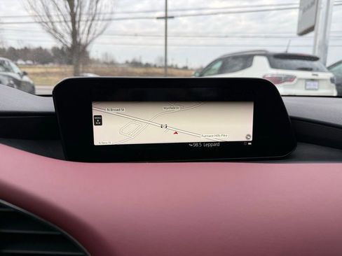 Used 2021 MAZDA MAZDA3 s image 20