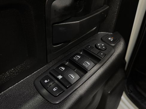 Used 2023 RAM 2500 Tradesman image 27
