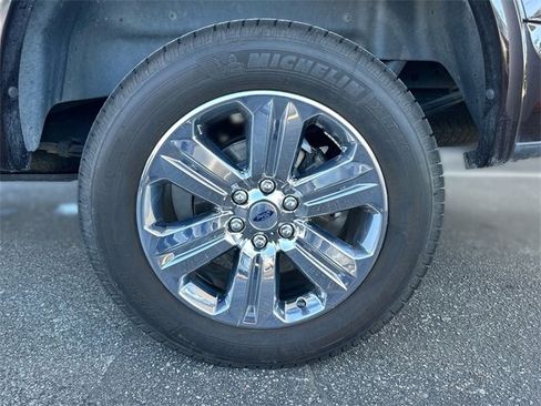 Certified 2019 Ford F150 Lariat image 10