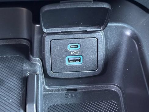 Used 2025 Ford Bronco Outer Banks AWD/4WD image 18